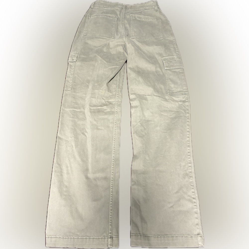 HOLLISTER | Ultra High-Rise Dad Cargo Pants | Sage Green | W24R | Like New - Picture 2 of 6